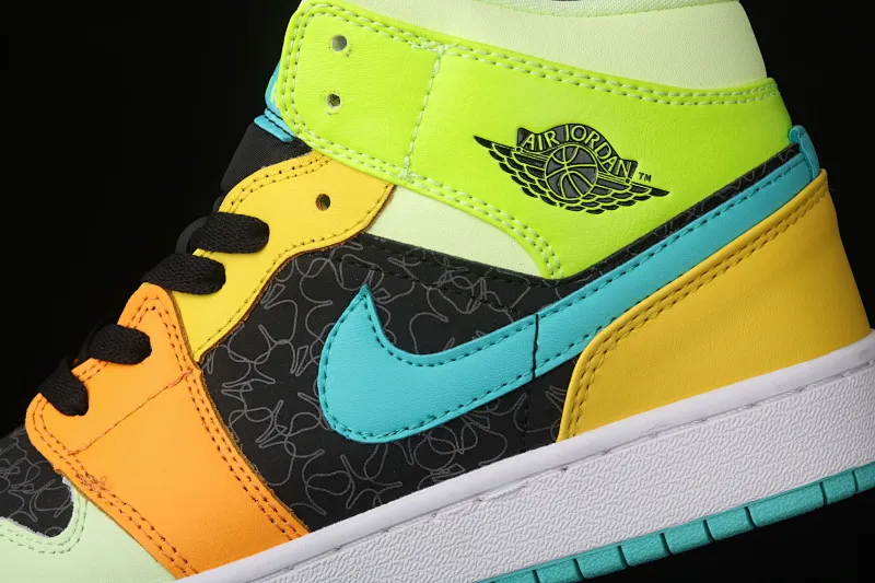 All categories Air Jordan Jordan series basketball shoes Air Jordan 1 Mid Air Jordan 1 Mid SE AJ1 Joe 1 four-leaf clover mid-top basketball shoes BQ6931-037